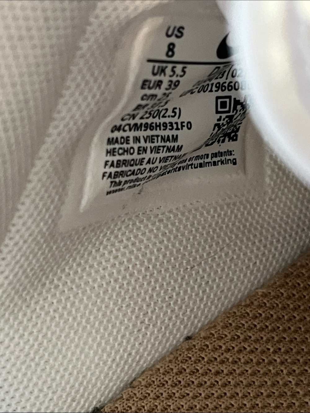 The Nike Women's Air Force 1 LX "United in Victory - Picture 3 of 4
